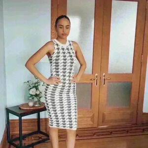 Brown Fuzzy Knit Houndstooth Bodycon Dress